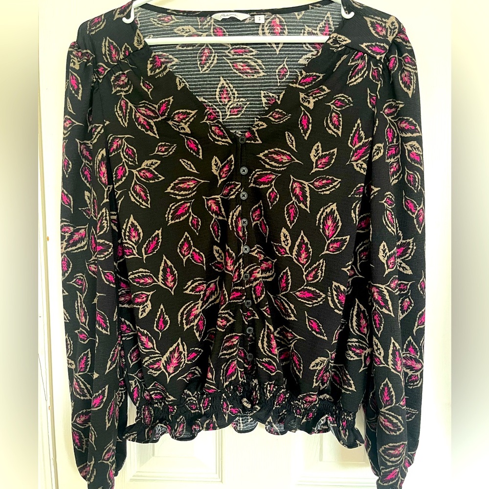 Reitman's Floral Leaf Print Blouse